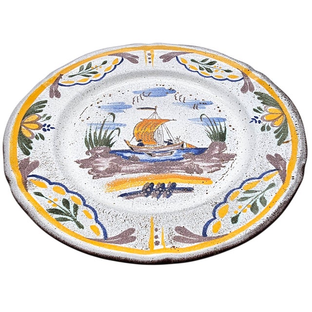 French Provincial French Peint Main Studio Faience Plate With Hand-Painted Sailboat Scene For Sale - Image 3 of 11