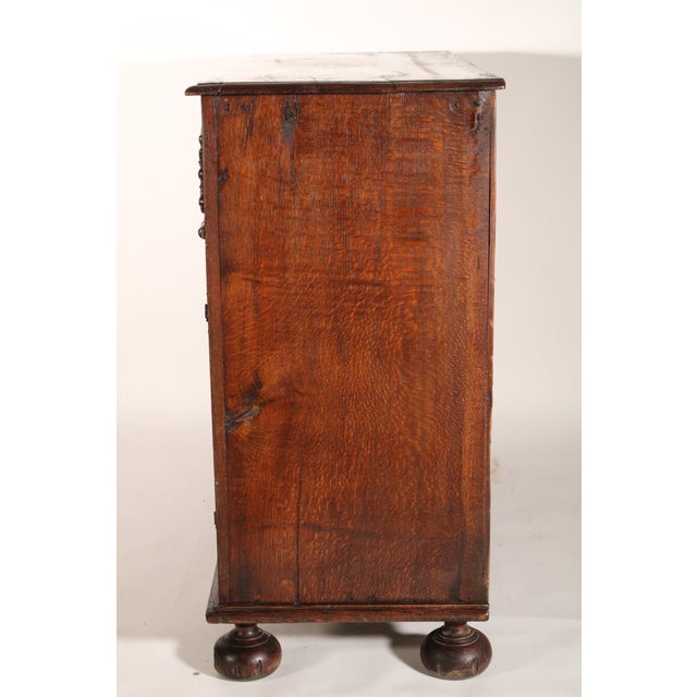 1900 - 1909 Antique William and Mary Style Oak Cabinet For Sale - Image 5 of 13