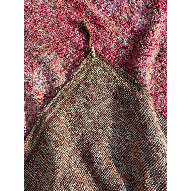 Textile Boho Chic Moroccan Boujad Vintage Wool Rug For Sale - Image 7 of 9