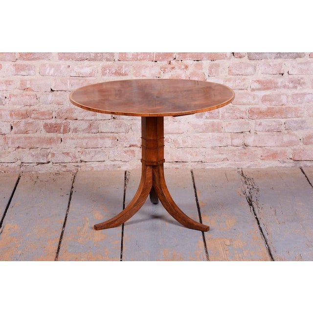 Biedermeier Coffee Table in Walnut, Austria, 1830s For Sale - Image 4 of 13