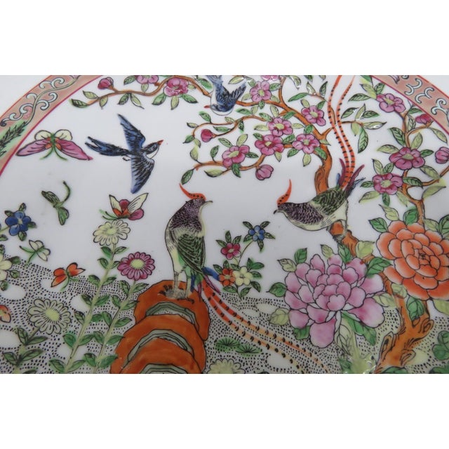 Famille Rose Macau Hand Painted Porcelain Plate Raised Exotic Bird Pattern 5058b For Sale - Image 4 of 14