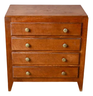 Chest of Drawers in Oak