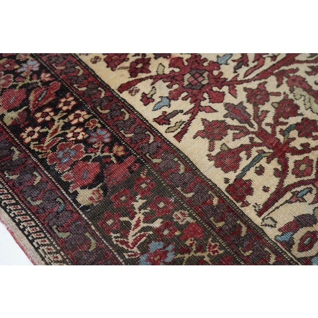 Late 19th Century Antique Farahan Sarouk Rug 4'6'' X 6'8'' For Sale - Image 4 of 10