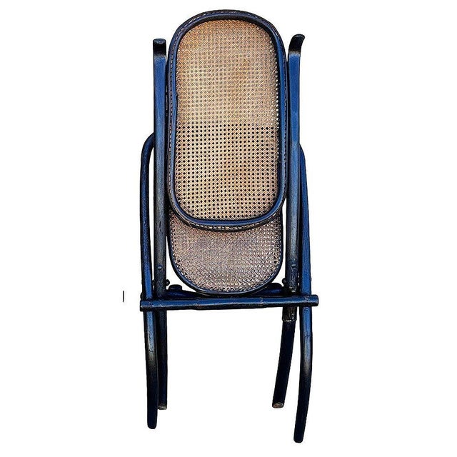 Late 19th Century Vienna Secession Bent Oak & Cane Folding Chair No. 01 in Dark Stain Attributed to Thonet For Sale In Los Angeles - Image 6 of 7