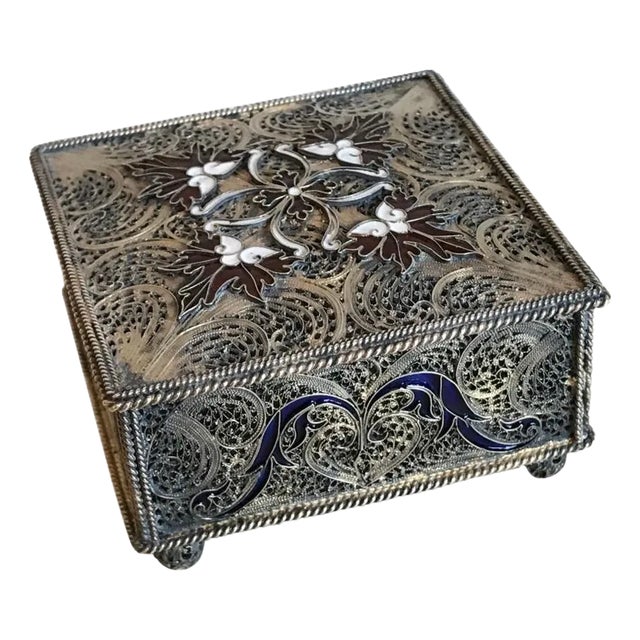 Portuguese Silver Filigree and Enamel Box with Gold Wash For Sale