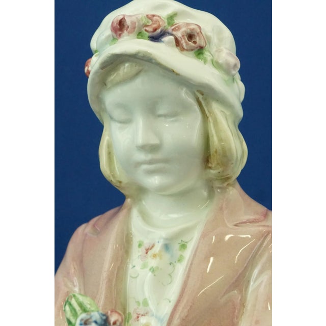 20th Century Art Nouveau Ceramic Seated Girl with a Bouquet of Flowers by Muller for Goldscheider, Austria, Early 1900s For Sale - Image 13 of 18