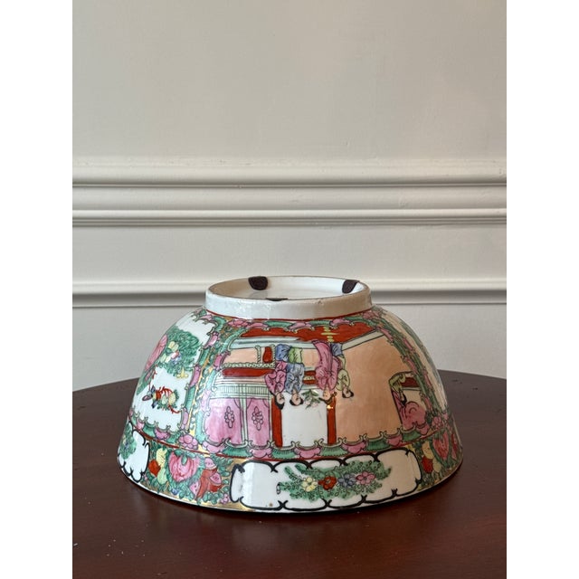 Large Chinese Export Hand Painted Bowl For Sale - Image 9 of 11