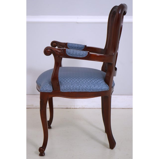 Queen Anne Pair of Mahogany Ribbon Back Armchairs For Sale - Image 3 of 18