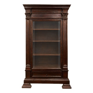 Antique Carved Wooden Display Cabinet with Sculpted Capitals in Walnut For Sale