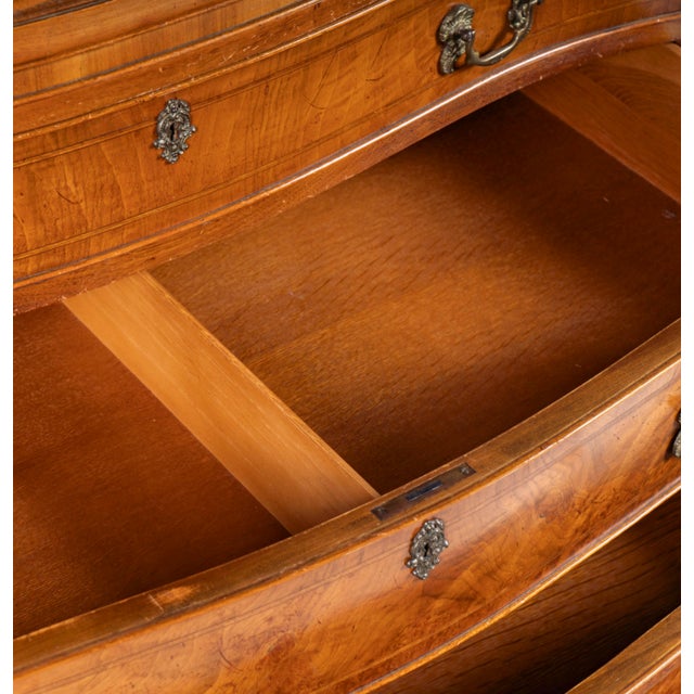 Vintage Chippendale-Style Serpentine Chest With Hidden Writing Drawer, C. 1940s For Sale - Image 12 of 14