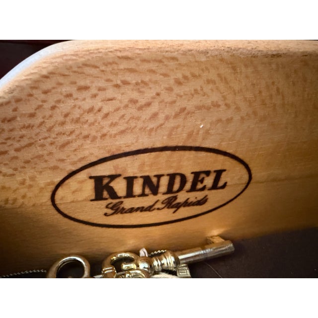 Beautiful Kindel Furniture Federal style mahogany sideboard / buffet piece that matches separate listing for dining table...