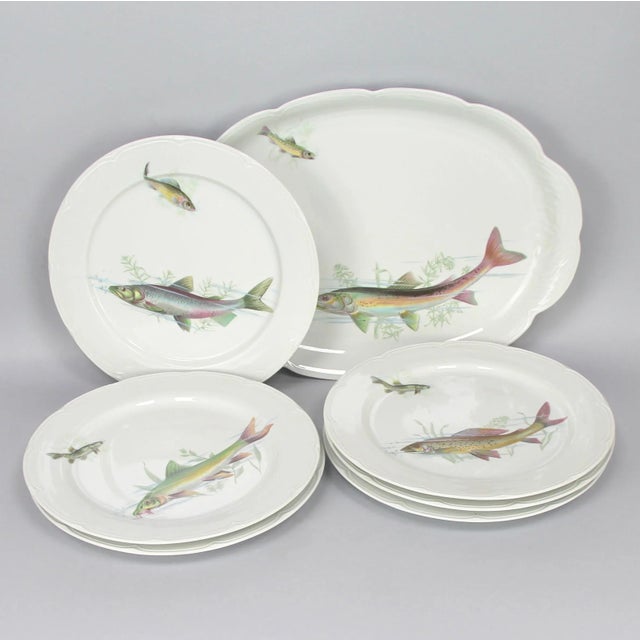 Porcelain Fish Dishes and Tray Set, 1960s, Set of 7 For Sale - Image 6 of 7