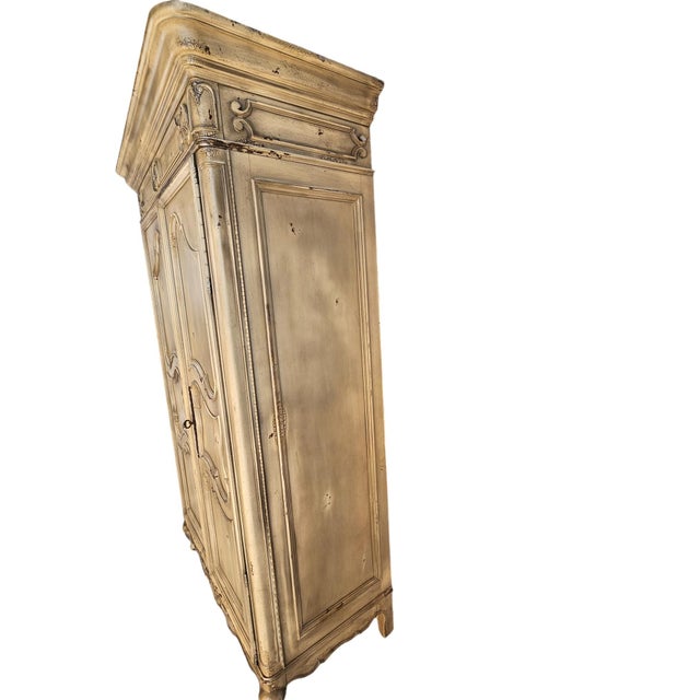 French Vintage Hickory Chair Armoire Hutch Cabinet W/ Media, Make-Up or Jewelry Station For Sale - Image 3 of 11