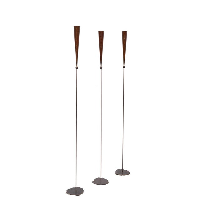 Brutalist Handmade Brass Torchères by Pieter Spruyt, 1980s, Set of 3 For Sale - Image 4 of 8