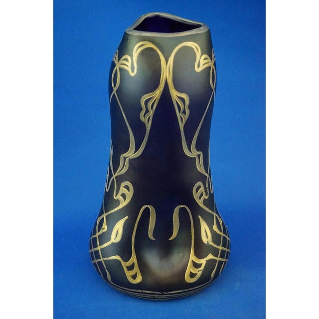 Purple Blown Glass Vase with Gold Decorations by Julius Camillo De Maess, 1890s For Sale - Image 6 of 18