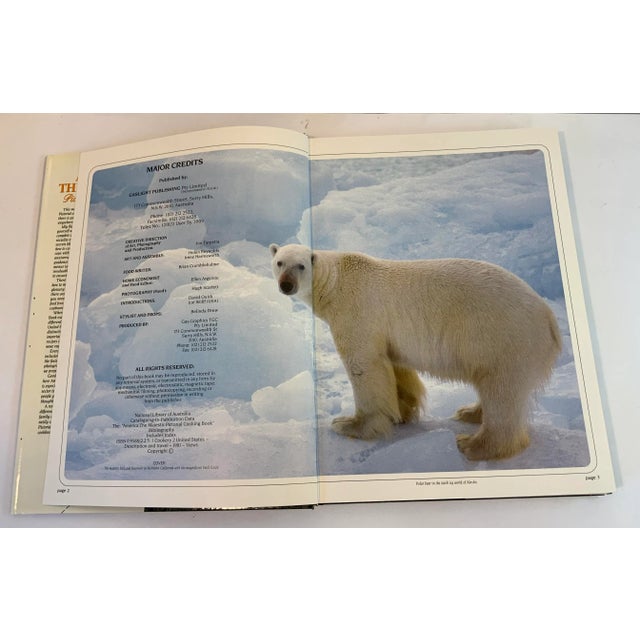 1981 “American the Majestic Pictorial Cookbook” For Sale - Image 4 of 11