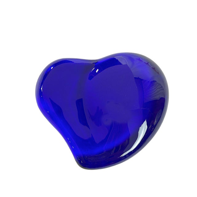 Vintage Tiffany & Co. Blue Glass Puffed Heart Paperweight For Sale In Houston - Image 6 of 8