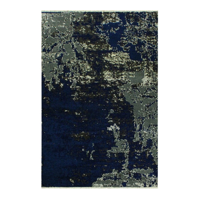 1990s Abstract Modern Blue/Ivory Wool & Viscose Rug - 4'2 X 6'5 For Sale