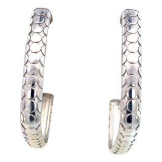 1990s Pair of John Hardy Estate Dot Earrings Sterling Silver For Sale