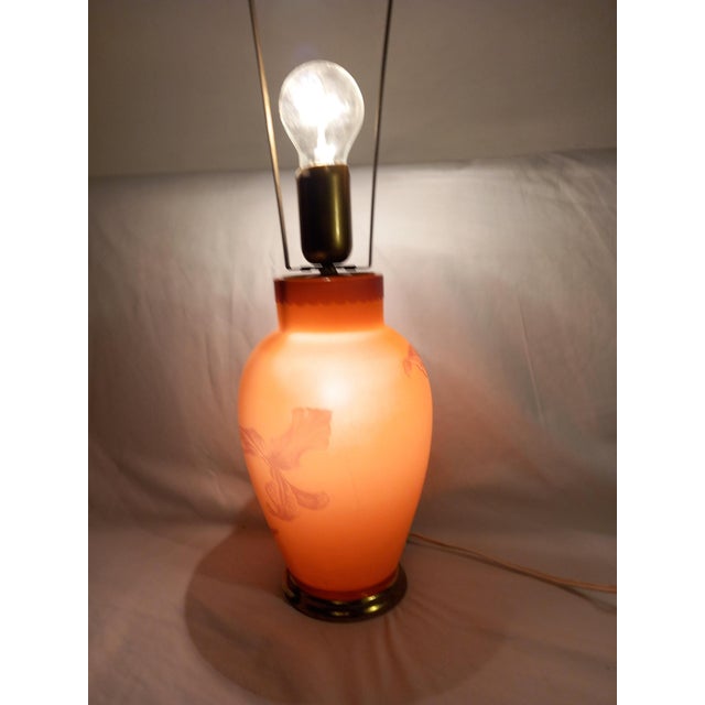 Metal French Table Lamp with Etched Glass For Sale - Image 7 of 17