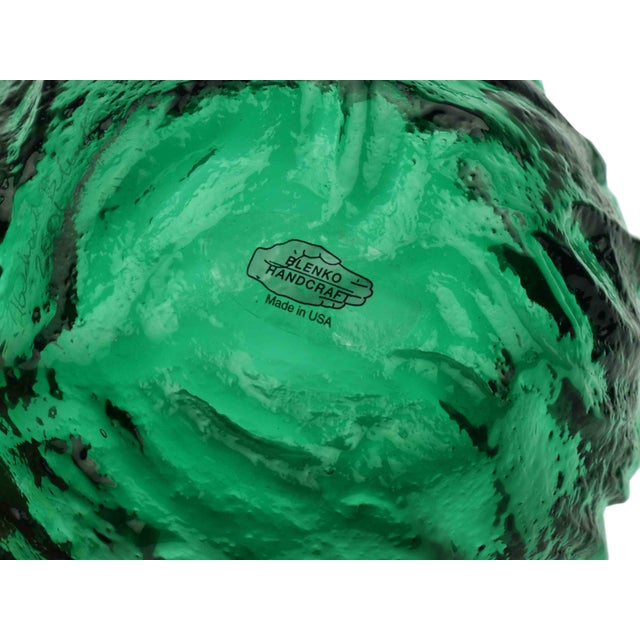 Handmade Blenko Glass Green Leaf Shape Bowl Signed Richard Blenko, 2001 For Sale - Image 6 of 7