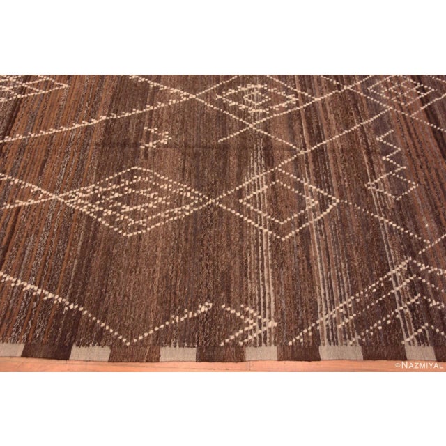 Textile Nazmiyal Collection Tribal Geometric Pattern Modern Area Rug For Sale - Image 7 of 7