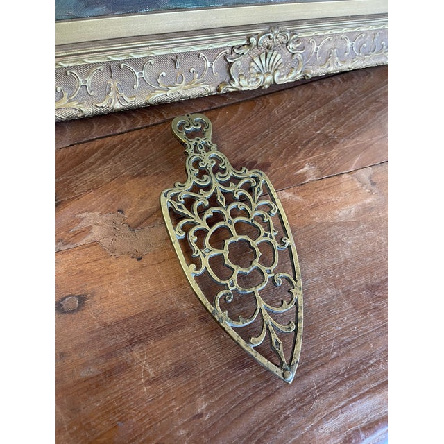 Brass Brass Toned Cast Trivet With Ornate Victorian Design. For Sale - Image 8 of 8