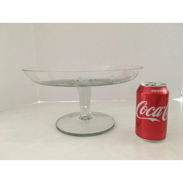 1970s Etched Crystal Cake Stand For Sale - Image 4 of 8