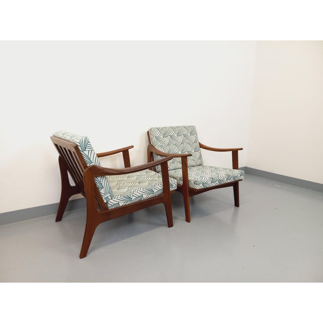 Vintage Scandinavian Armchairs in Teak and Fabric by Arne Wahl Iversen for Komfort, 1960s, Set of 2 For Sale - Image 9 of 18