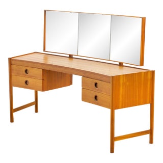 Mid Century Vanity Table Attributed Nigel Walters for Wrighton Furniture For Sale