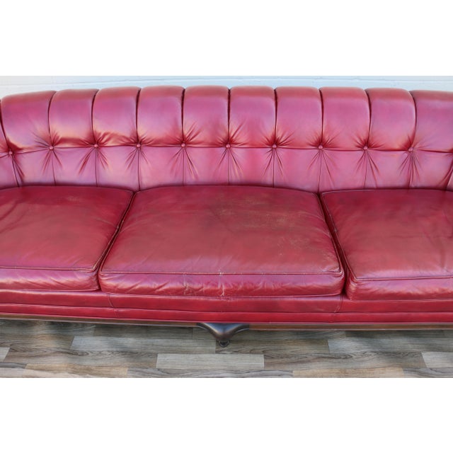 Monteverdi-Young Monteverdi-Young Mid-Century Modern Tufted Ruby Red Leather Sofa, 1973 For Sale - Image 4 of 18
