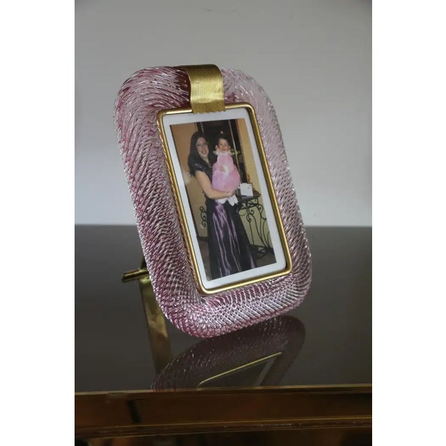 Glass Pink Twisted Murano Glass and Brass Photo Frame from Barovier & Toso, 2000s For Sale - Image 7 of 18