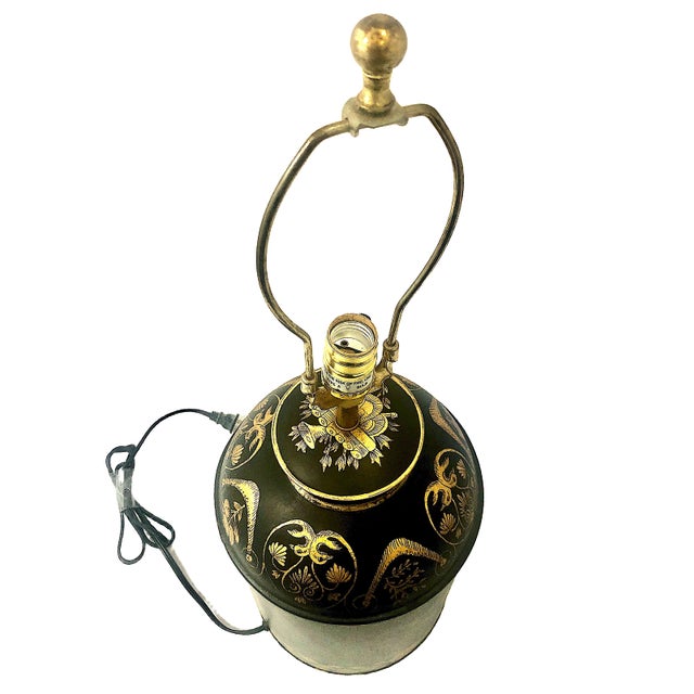 Ebony Pair of Antique Tole Brown and Gilt Decorated Tea Canisters as 20th-Century Lamps For Sale - Image 8 of 13