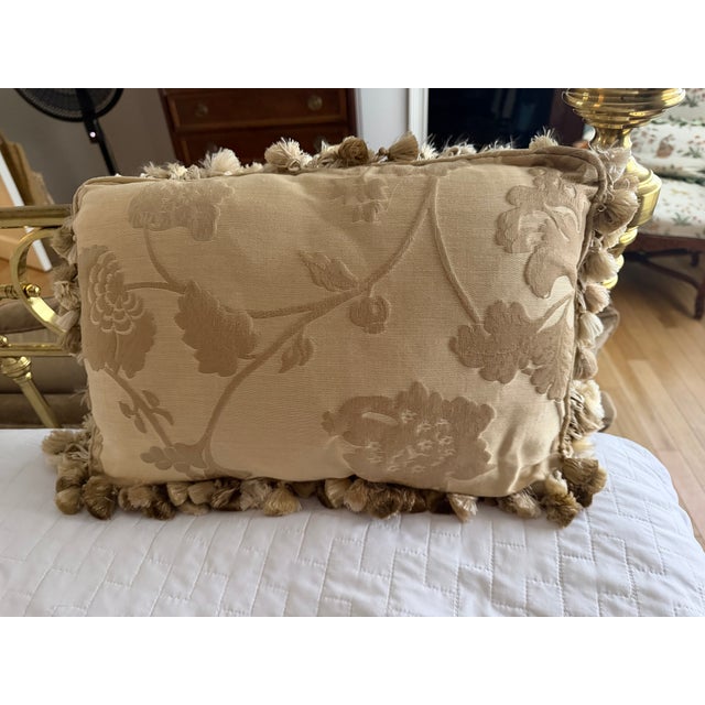 French Provincial Custom Scalamandre "Cinnabar" Lumbar Pillow With Tassel Fringe & Down Insert, 18 X 12 For Sale - Image 3 of 7