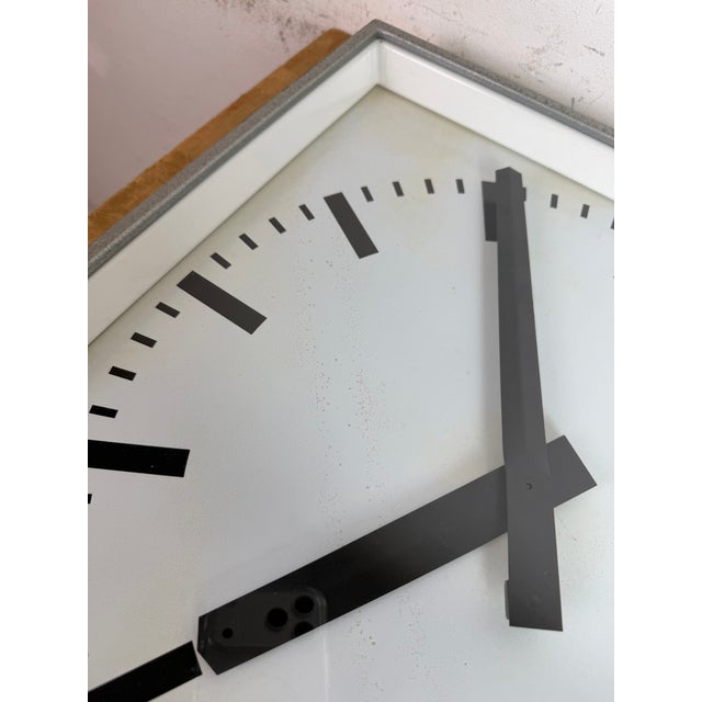 Large Grey Square Wall Clock from Pragotron, 1970s For Sale - Image 17 of 18