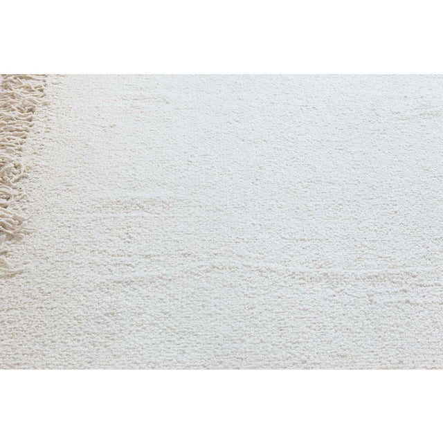 Early 21st Century Oversized Modern Beige Flat-Weave Wool Rug by Doris Leslie Blau For Sale - Image 5 of 9