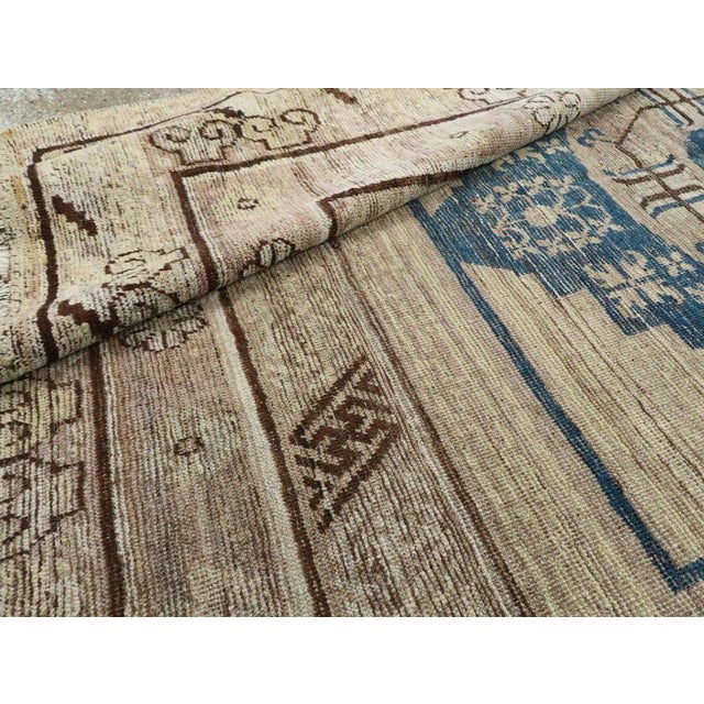 Galerie Shabab Collection Late 19th Century East Turkestan Khotan Gallery Carpet For Sale - Image 10 of 10