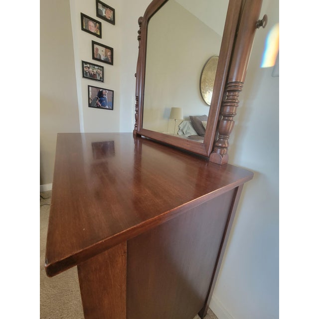 Late 19th Century Late 19th Century American Empire Mahogany Chest of Drawers With Mirror For Sale - Image 5 of 15