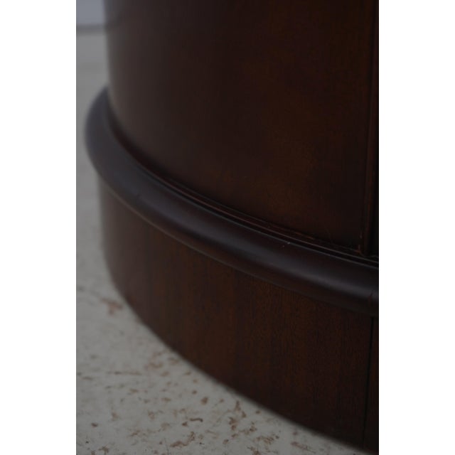 Henkel Harris Flame Mahogany Round Drum Side Table For Sale - Image 17 of 18