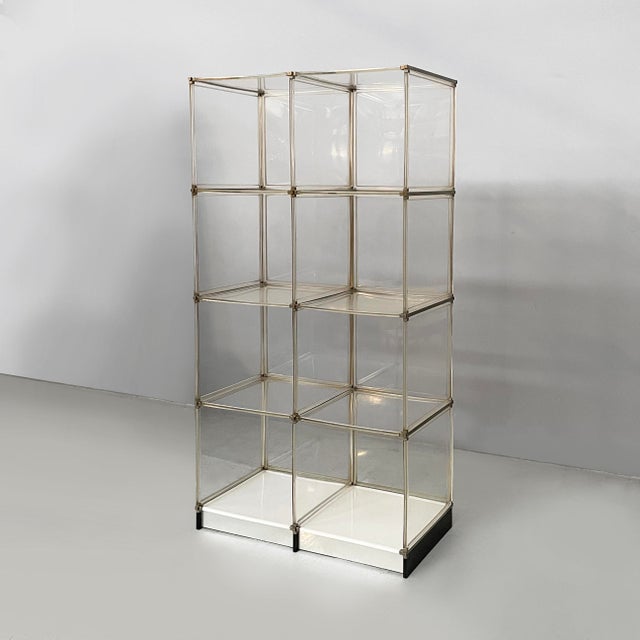 Space Age Italian Bookcase with Lamp in Acrylic Glass and Metal, 1970s For Sale - Image 17 of 17
