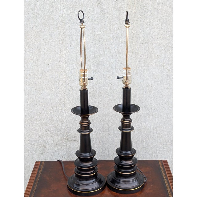 Vintage French Country Farmhouse Style Table Lamps - Pair For Sale - Image 4 of 4