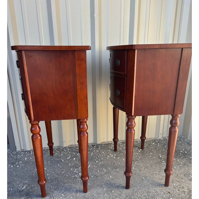 【良品】The Bombay Company ヴィンテージ サイドテーブル 良品】The Bombay Company ヴィンテージ サイドテーブル 2025年