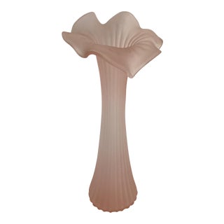 Vintage Blush Pink Lily Vase For Sale
