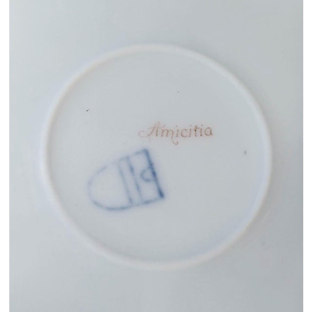 French Pair Antique Austrian Royal Vienna Porcelain Portrait Plates For Sale - Image 3 of 12