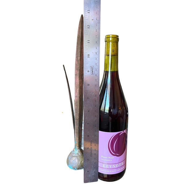 Shabby Chic Vintage Sculptural Copper & Brass Bud Vase – Verdigris Patina – Carnivale 1985 Label For Sale - Image 3 of 6