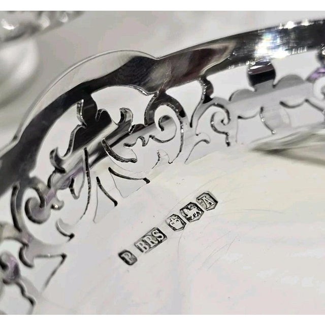 Metal George VI Sterling Silver Bon Bon Dishes by Pinder Brothers, 1943, Set of 2 For Sale - Image 7 of 9