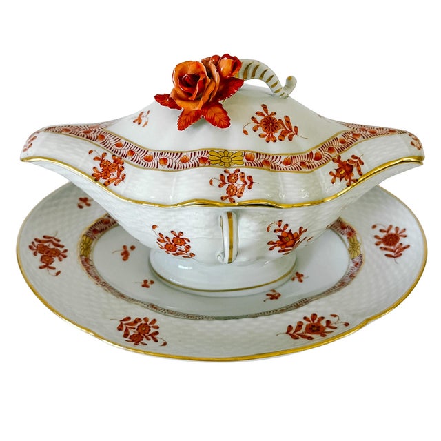Herend Chinese Bouquet Rust Gravy Boat With Attached Plate & Lid and Rose Finial For Sale - Image 11 of 14