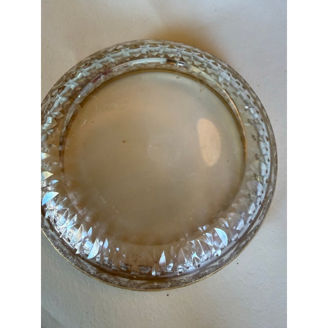 1900 - 1909 1900s Set of 8 Saint-Louis “Thistle Gold” Crystal Bowls — Signed For Sale - Image 5 of 5