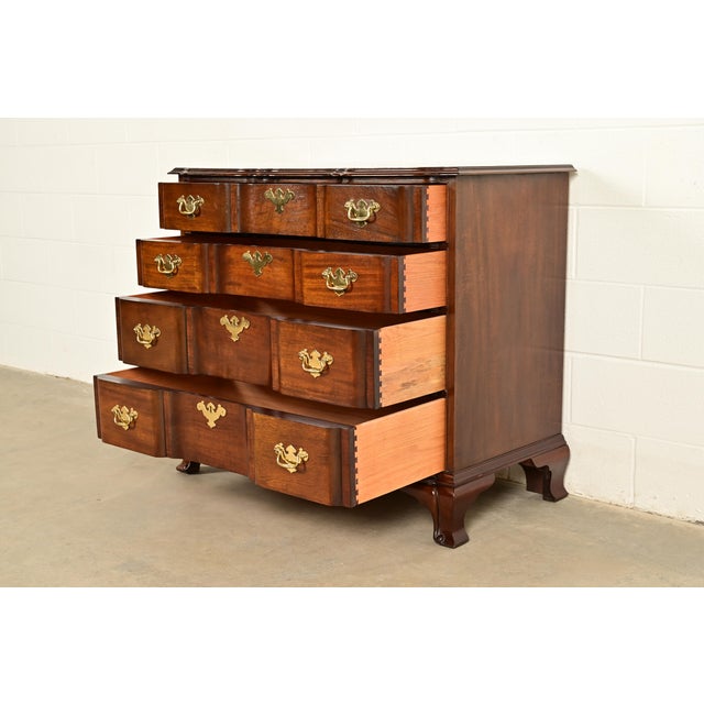 1980s Councill Furniture Georgian Carved Solid Mahogany Block Front Chest of Drawers For Sale - Image 5 of 13