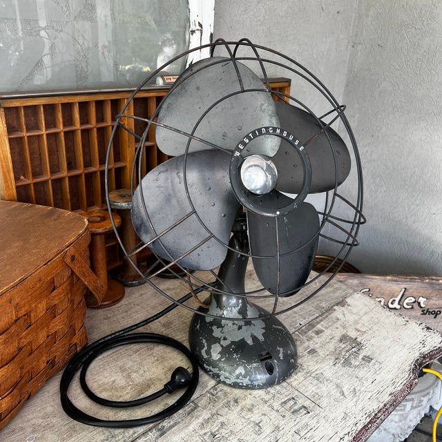 Rustic Vintage Westinghouse Oscillating Desk Fan Black Metal Industrial Style For Sale - Image 3 of 13